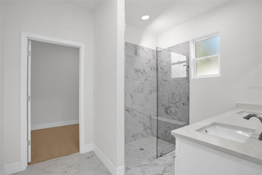 Image 33 of a home in .