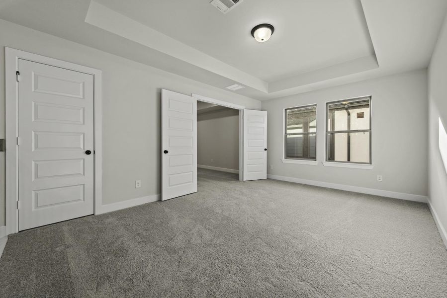 Representative image. Features, specifications, selections and colors may vary. Representative image. Features, specifications, selections and colors may vary.