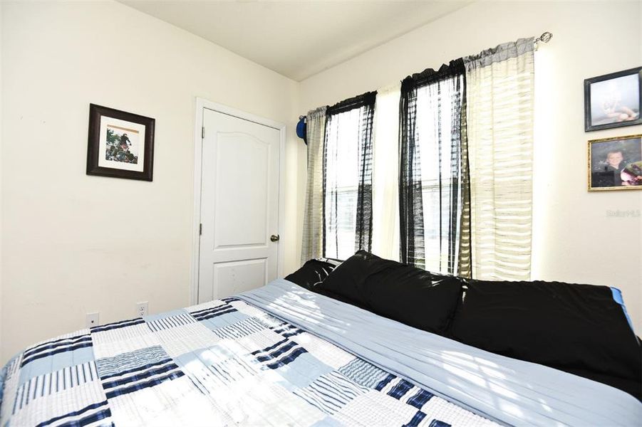 Image 26 of a home in Greenbrier.