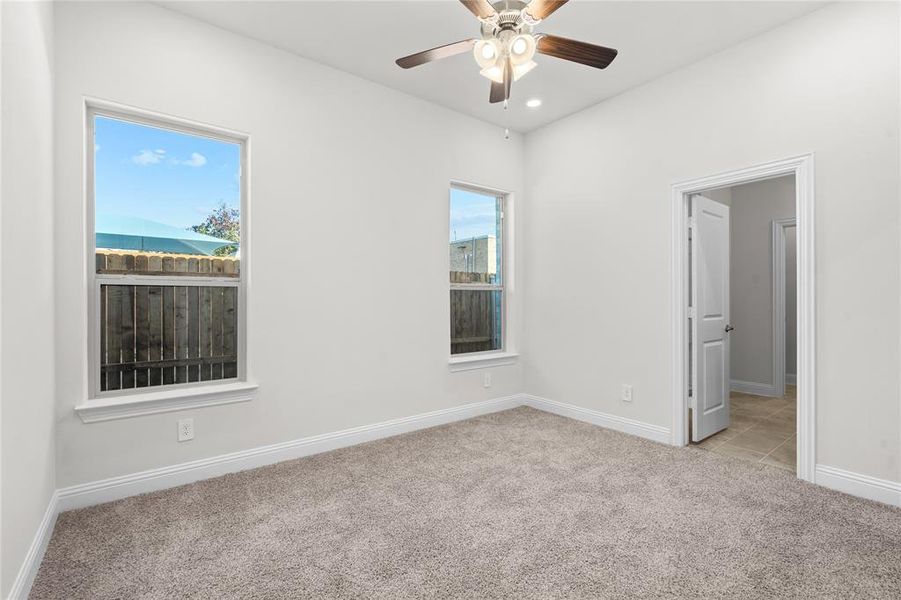 Spacious, unfurnished interior of a new home in Greenwood Square, Richardson (Image 12). Spacious, unfurnished interior of a new home in Greenwood Square, Richardson (Image 12).