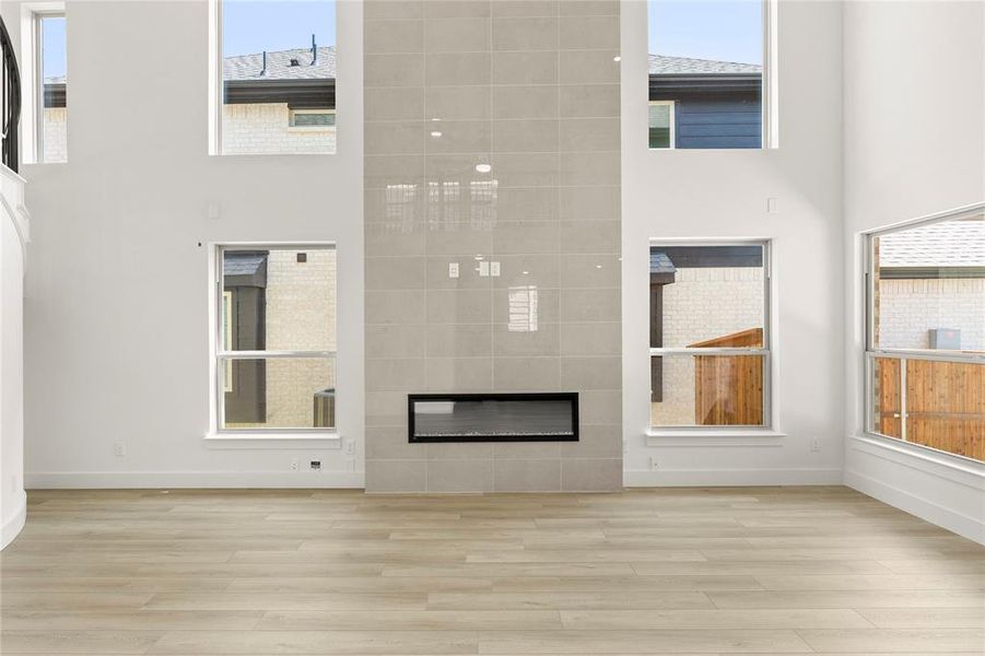 13. 8232 Caprock - Family 13. 8232 Caprock - Family