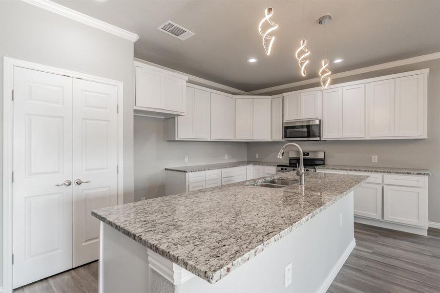 Furnished interior view inside a new home in , Fort Worth (Image 7).