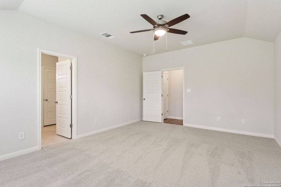 Spacious, unfurnished interior of a new home in Kallison Ranch, San Antonio (Image 17). Spacious, unfurnished interior of a new home in Kallison Ranch, San Antonio (Image 17).