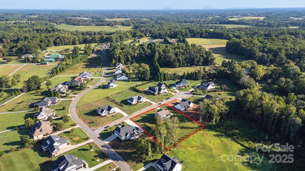 Image 47 of a home in .