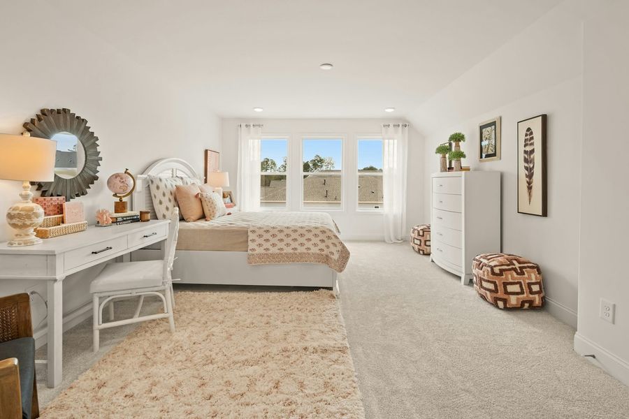 Representative furnished interior of a home built from the The Cedarwood by Windsong Properties in Echols Farm, Hiram (Image 9).