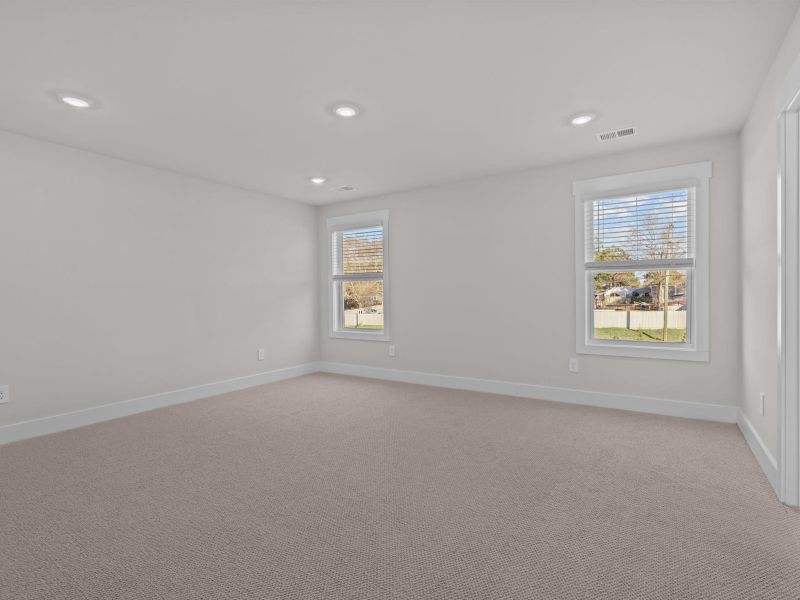 Spacious, unfurnished interior of a new home in Cedar Shoals - Signature Collection, Piedmont (Image 16).