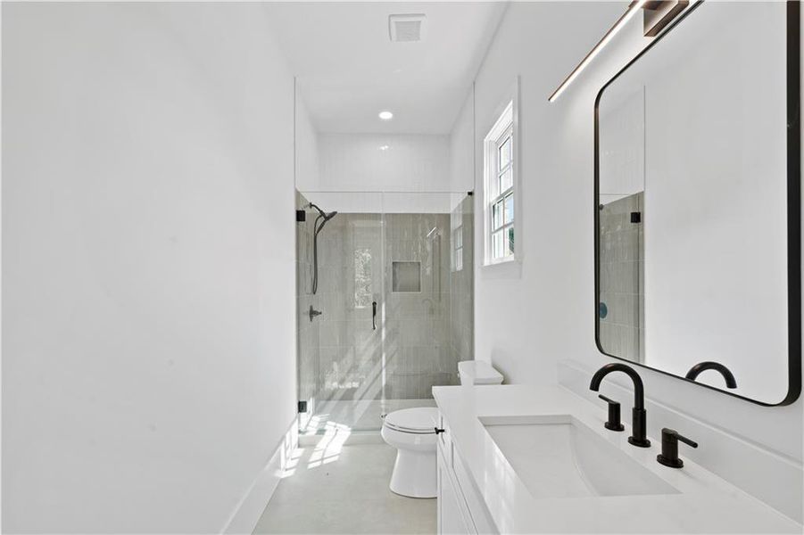 Image 57 of a home in .