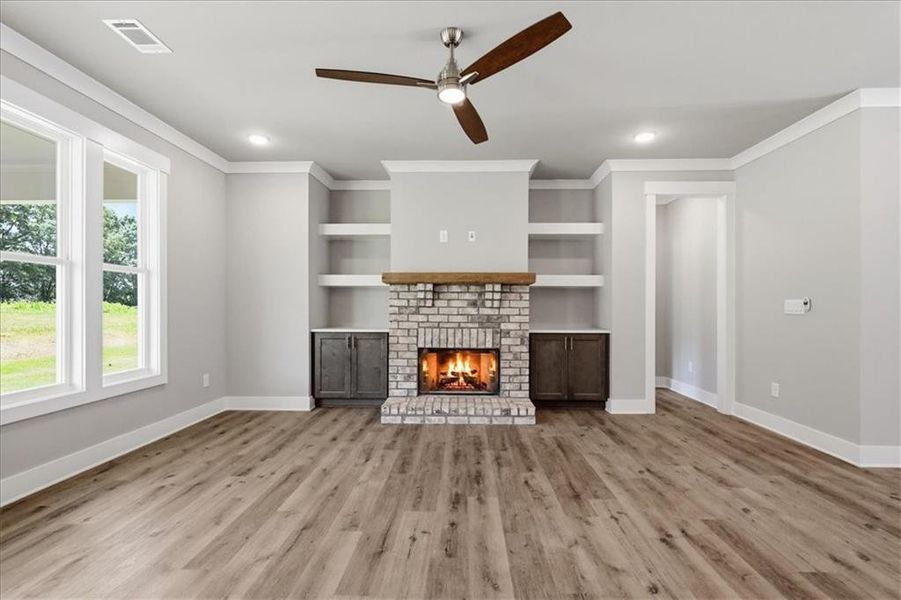 Spacious, unfurnished interior of a new home in , Statham (Image 50).