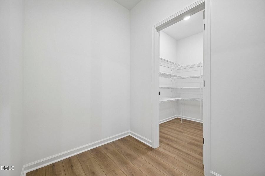 27-web-or-mls-N Harvest Rdg Wy-S2305-027
