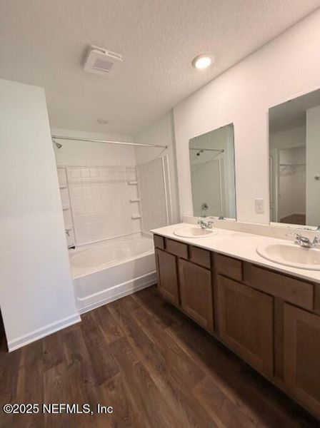 Furnished interior view inside a new home in Copes Landing, Jacksonville (Image 8).