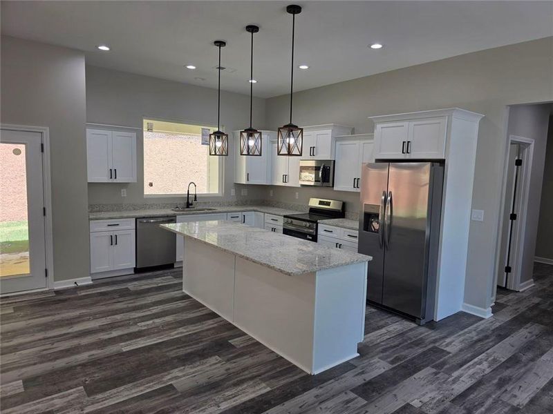 Furnished interior view inside a new home in , Jasper (Image 4).