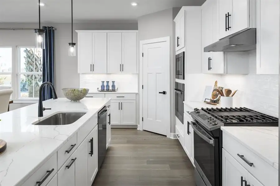 Furnished interior in a model home at Linden Park in Duncan (Image 17).