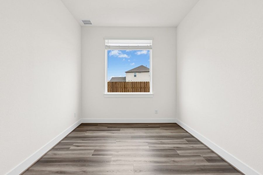 Spacious, unfurnished interior of a new home in Blackhawk, Pflugerville (Image 24).