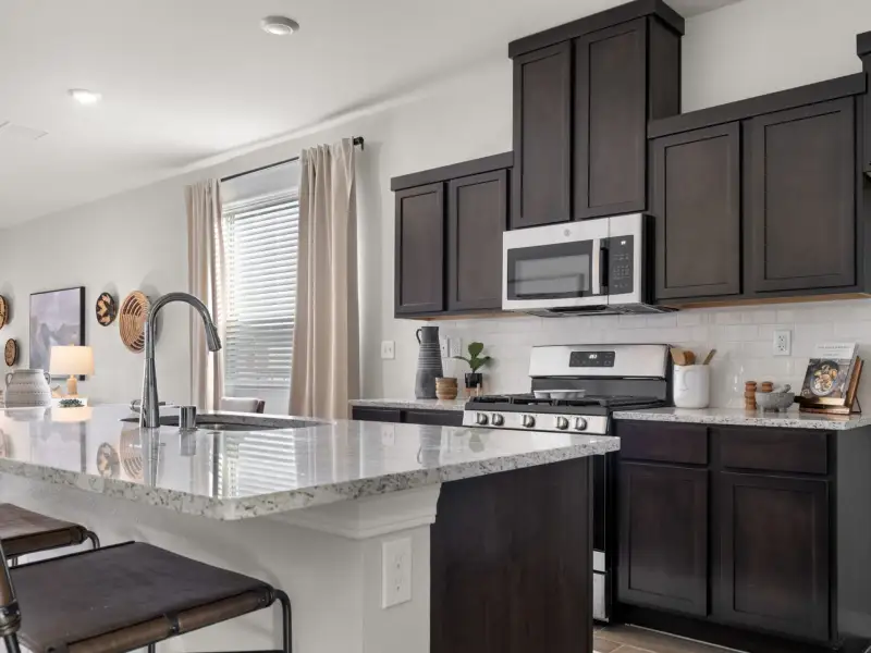 Furnished interior view inside a new home in Desert Breeze, Horizon City (Image 19). Furnished interior view inside a new home in Desert Breeze, Horizon City (Image 19).