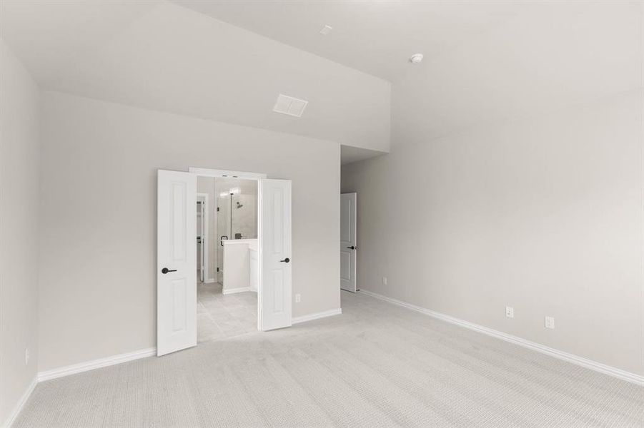 1315 Woodpecker-Primary Suite-2