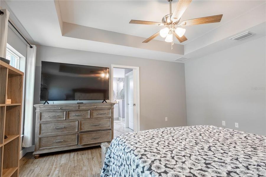 Furnished interior view inside a new home in , Mulberry (Image 10).