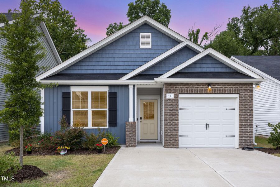 001_img_0137-edit-2_956 001_img_0137-edit-2_956