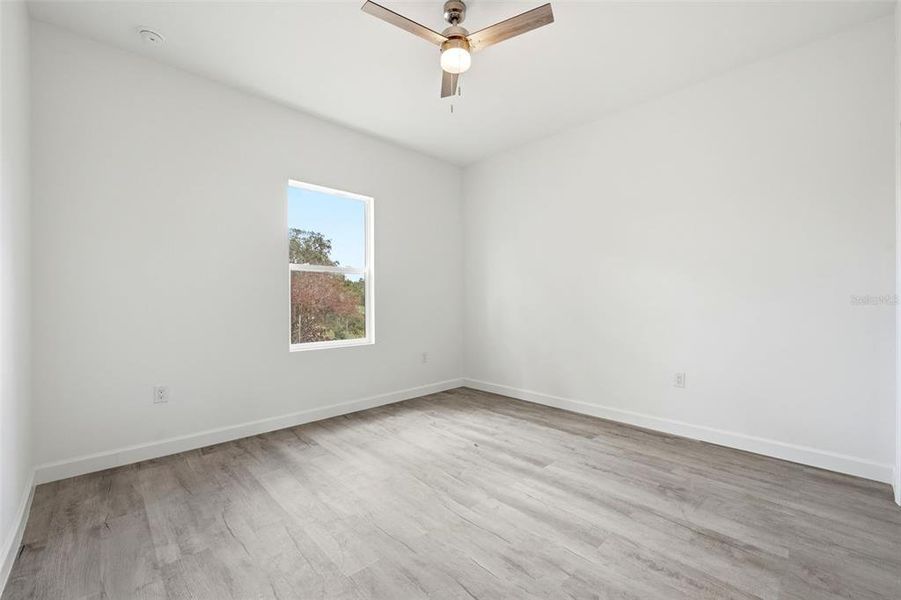 Spacious, unfurnished interior of a new home in , Haines City (Image 65).