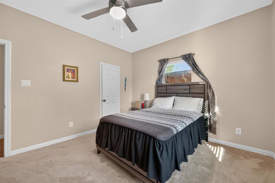 Furnished interior view inside a new home in , Rosharon (Image 6). Furnished interior view inside a new home in , Rosharon (Image 6).