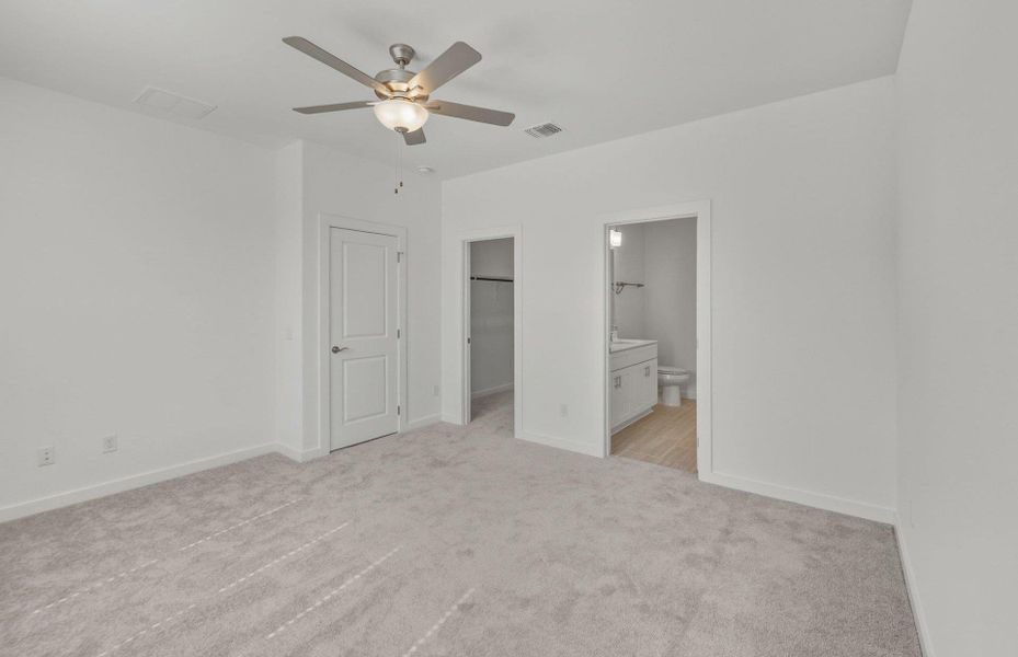 Spacious, unfurnished interior of a new home in Crosswinds, Kyle (Image 13). Spacious, unfurnished interior of a new home in Crosswinds, Kyle (Image 13).