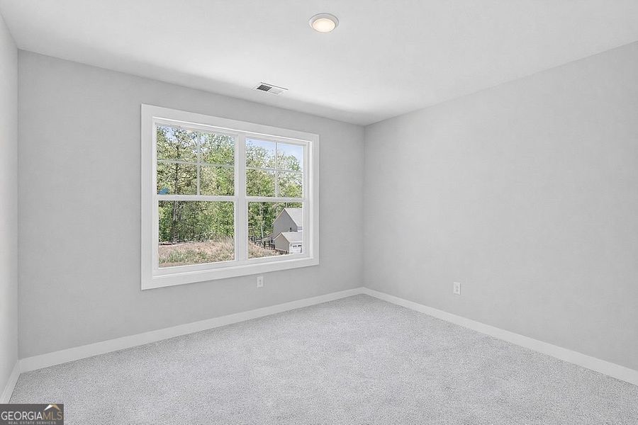 Spacious, unfurnished interior of a new home in The Manor at Gainesville Township, Gainesville (Image 29).