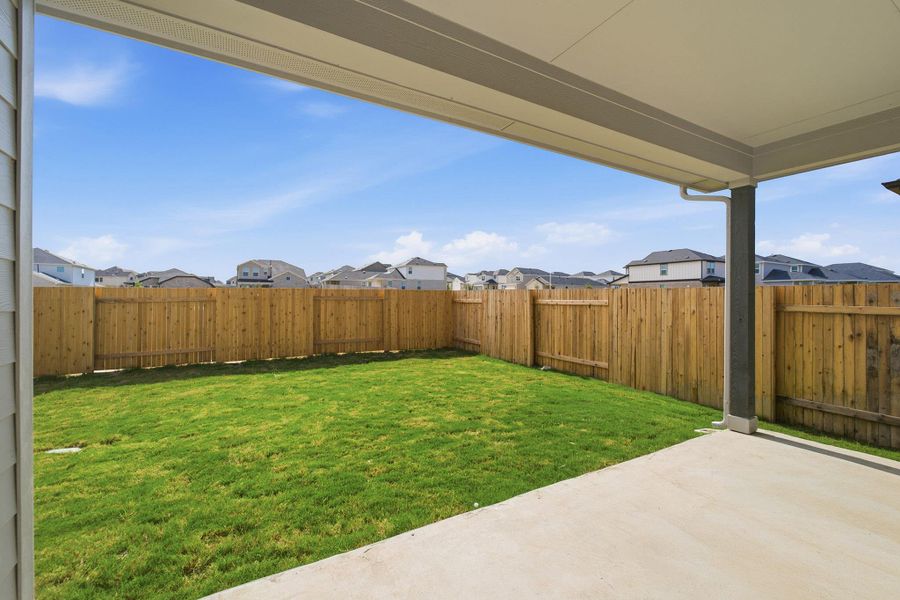 Exterior details and patio area of a home in Sunfield, Buda (Image 20).