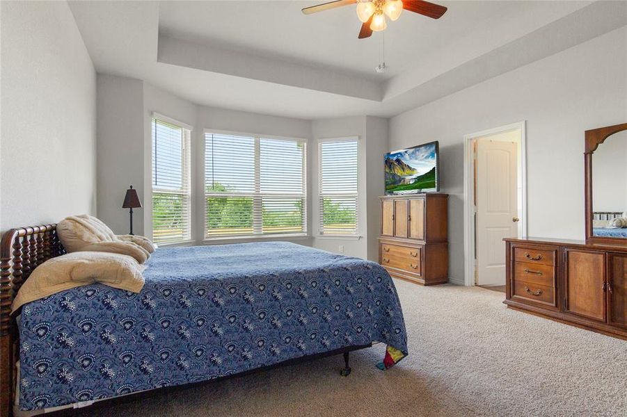 Furnished interior view inside a new home in Saddle Creek, Waco (Image 14).