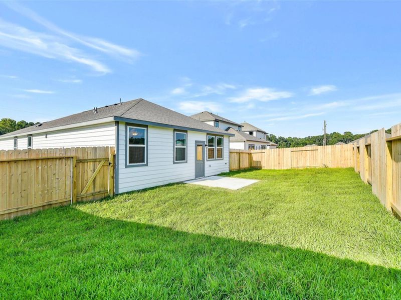 Exterior details and patio area of a home in Liberty Estates, Cleveland (Image 17).