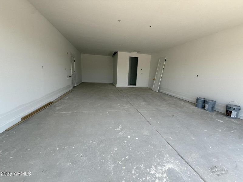 Extended 2.5 Car Garage