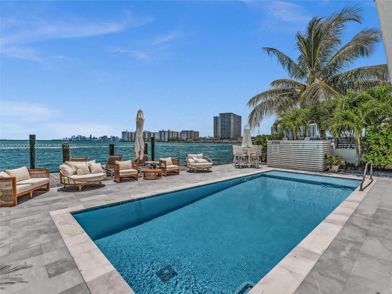 Direct Bayfront Pool with dock access.
