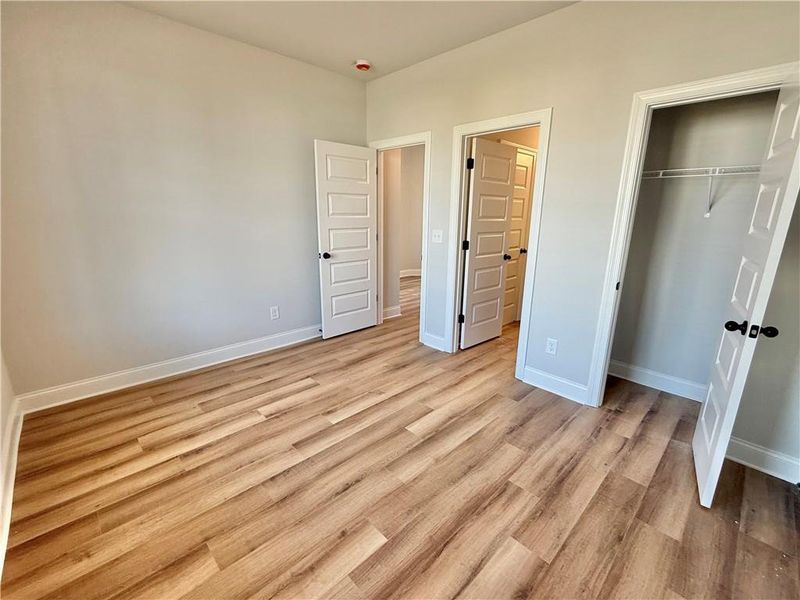 Spacious, unfurnished interior of a new home in , Bonaire (Image 20). Spacious, unfurnished interior of a new home in , Bonaire (Image 20).