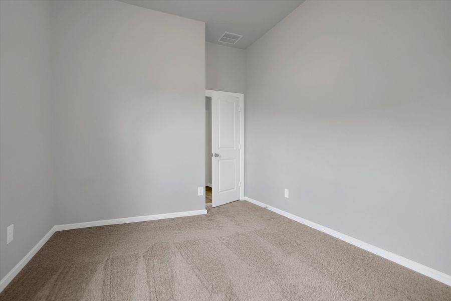Spacious, unfurnished interior of a new home in Sunterra 50s, Katy (Image 35). Spacious, unfurnished interior of a new home in Sunterra 50s, Katy (Image 35).