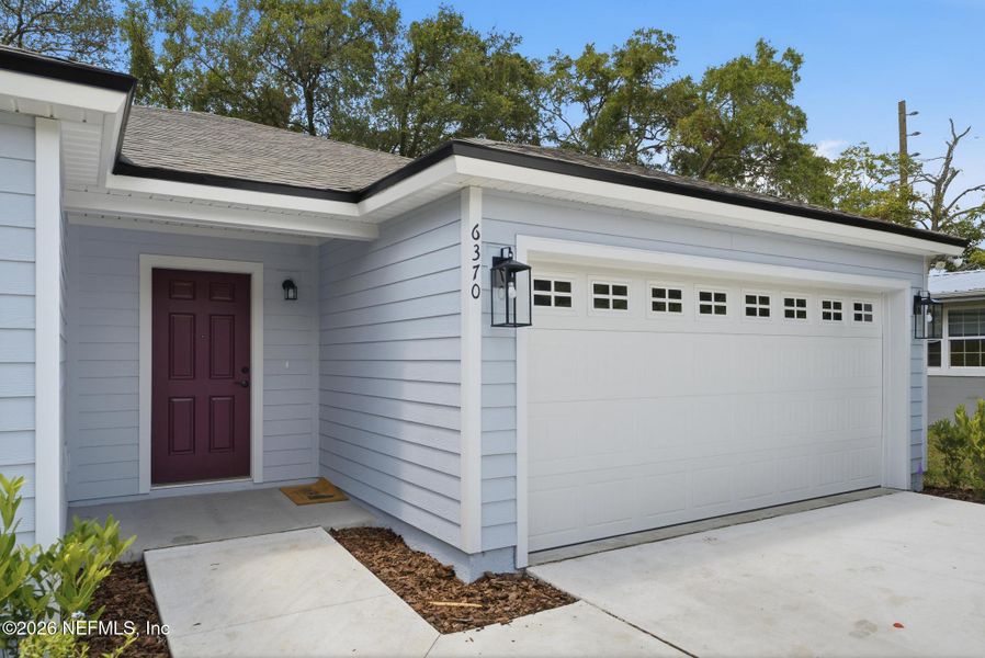 Exterior details and patio area of a home in , Jacksonville (Image 24). Exterior details and patio area of a home in , Jacksonville (Image 24).