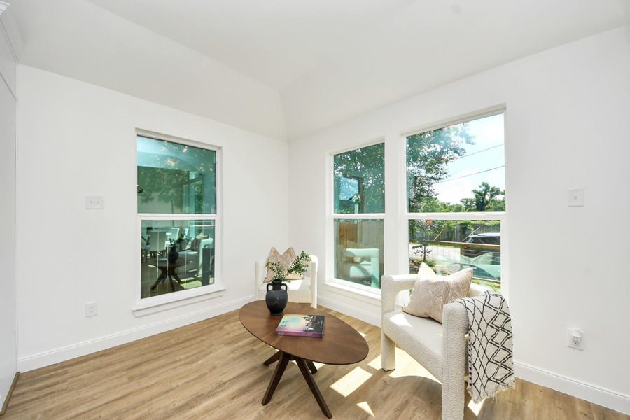 The open layout flows effortlessly into a cozy sitting area—ideal for lingering conversations, entertaining guests, or enjoying quiet moments with family. The open layout flows effortlessly into a cozy sitting area—ideal for lingering conversations, entertaining guests, or enjoying quiet moments with family.