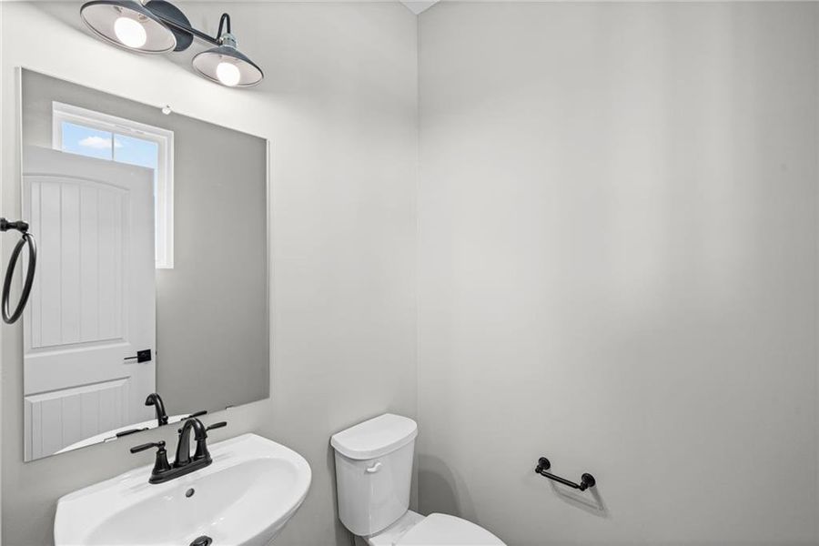 Furnished interior view inside a new home in Twin Lakes, Hoschton (Image 8).