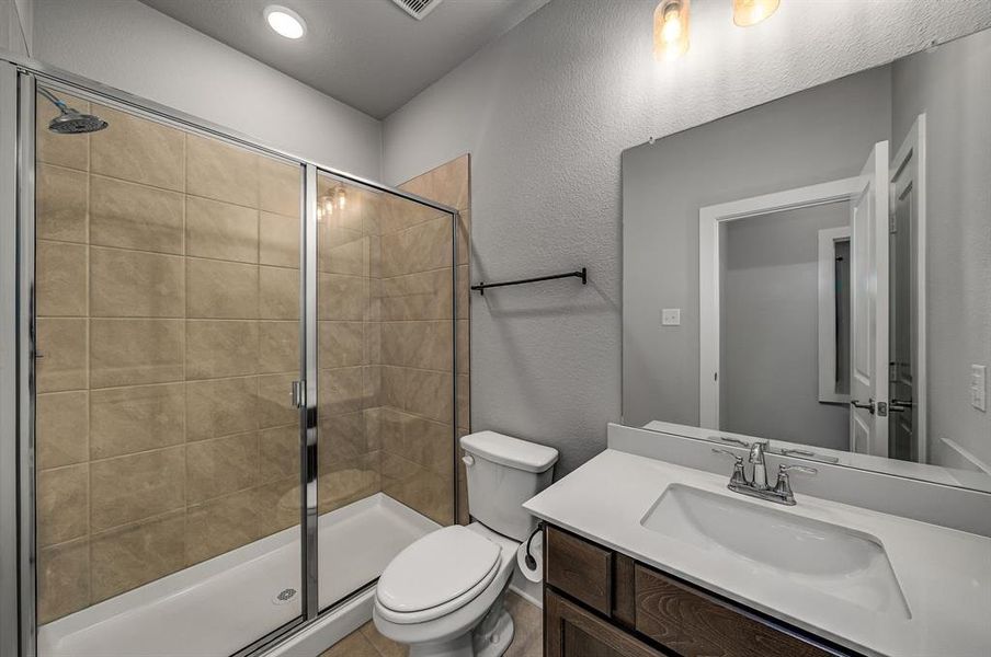 Furnished interior view inside a new home in , McKinney (Image 10). Furnished interior view inside a new home in , McKinney (Image 10).