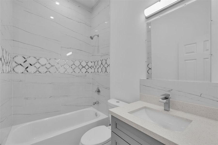 Furnished interior view inside a new home in , Key Largo (Image 4). Furnished interior view inside a new home in , Key Largo (Image 4).