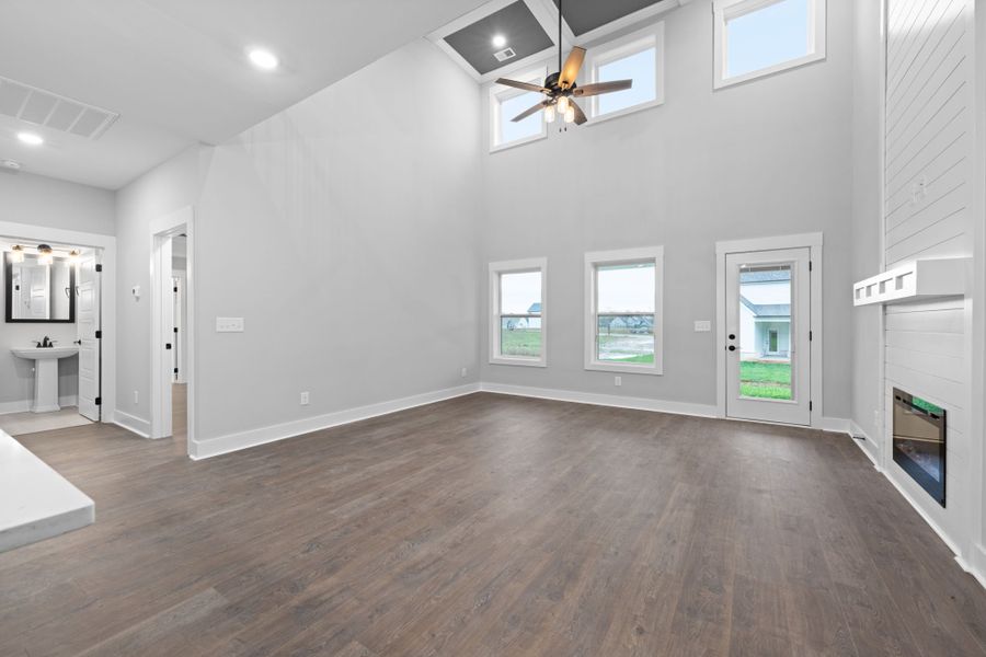 Representative unfurnished interior of a home built from the Brayden by Rockwood Homes in Park at Oliver Farm, Clarksville (Image 14).