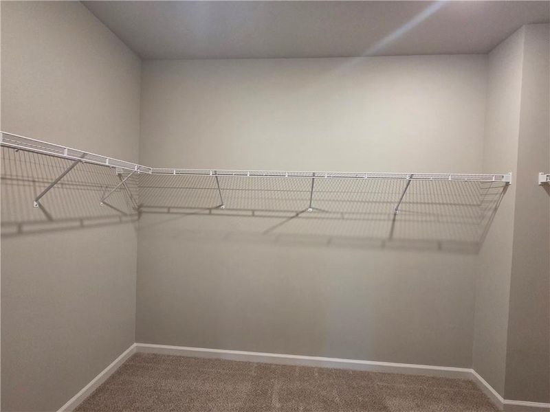 Spacious, unfurnished interior of a new home in , Bethlehem (Image 19).