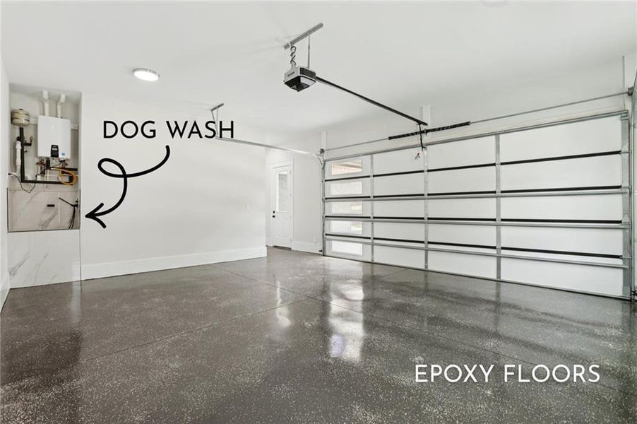 Spacious, unfurnished interior of a new home in , Lawrenceville (Image 35).