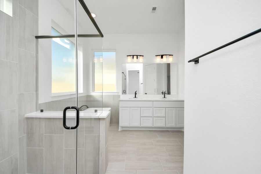 Furnished interior view inside a new home in Meridiana, Manvel (Image 14).