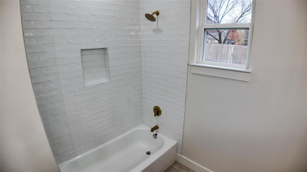 Close-up of interior finishes inside a home in , Lewisville (Image 12). Close-up of interior finishes inside a home in , Lewisville (Image 12).