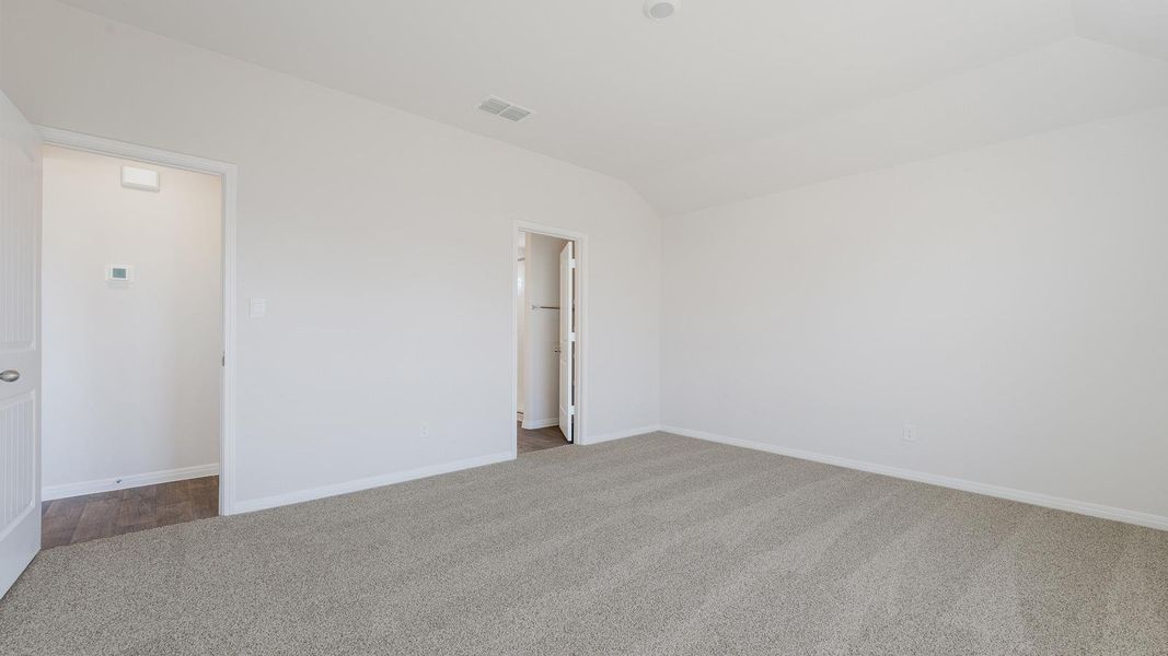 Spacious, unfurnished interior of a new home in Carillon, Manor (Image 14).