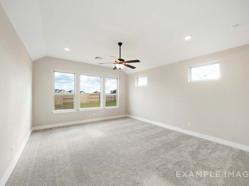 Representative unfurnished interior of a home built from the The Elizabeth A by Davidson Homes LLC in Lago Mar, Texas City (Image 27).