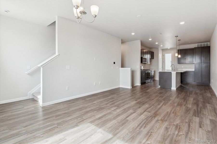 Spacious, unfurnished interior of a new home in Townhome Collection at Grand Vue at Interlocken, Broomfield (Image 15).