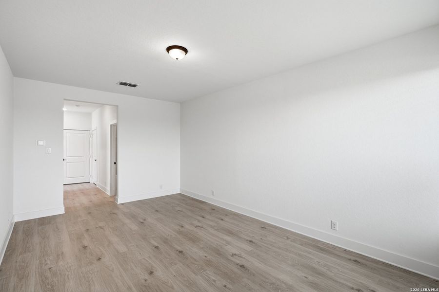 Spacious, unfurnished interior of a new home in Prominence Urban, San Antonio (Image 33). Spacious, unfurnished interior of a new home in Prominence Urban, San Antonio (Image 33).