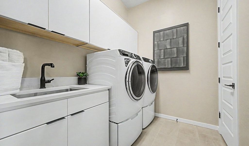 Darius-251-RetreatBlossomRock Laundry Room Darius-251-RetreatBlossomRock Laundry Room
