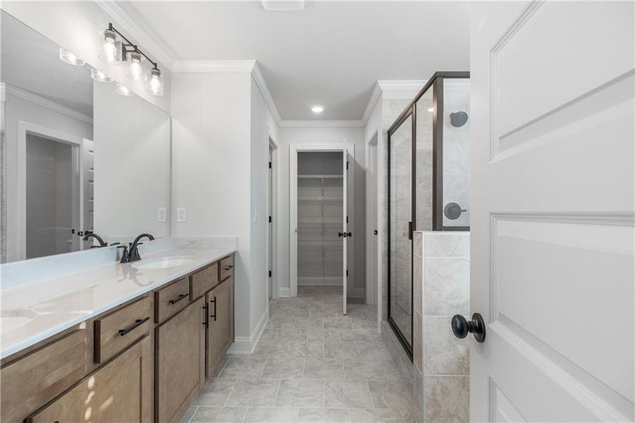 Furnished interior view inside a new home in Calgary Downs, Winder (Image 6).