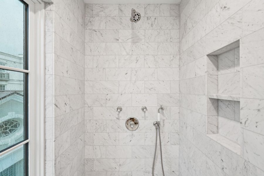 Image 76 of a home in .