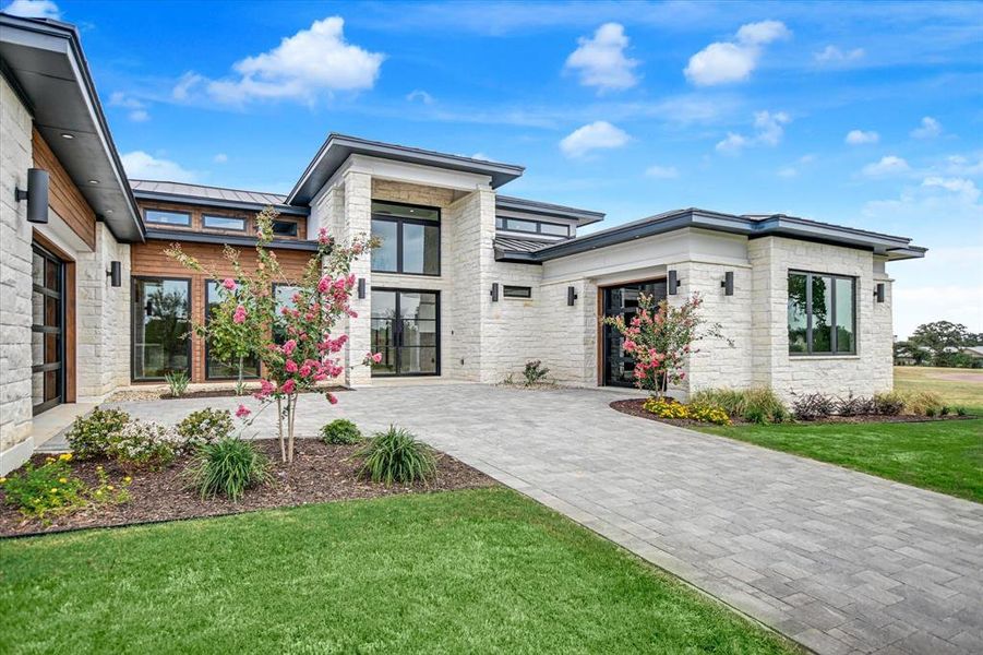 Exterior details and patio area of a home in , Horseshoe Bay (Image 23). Exterior details and patio area of a home in , Horseshoe Bay (Image 23).